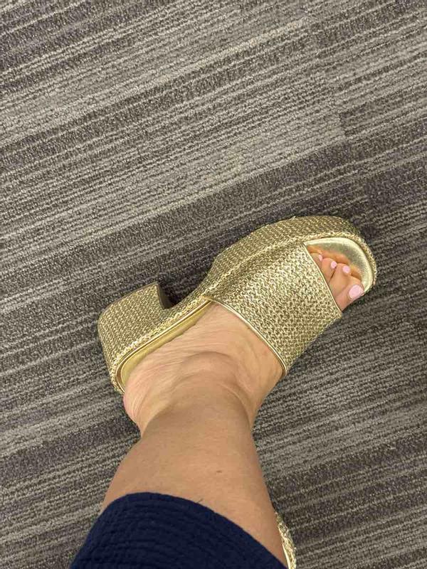 Review Thumbnail Image 0 243124148