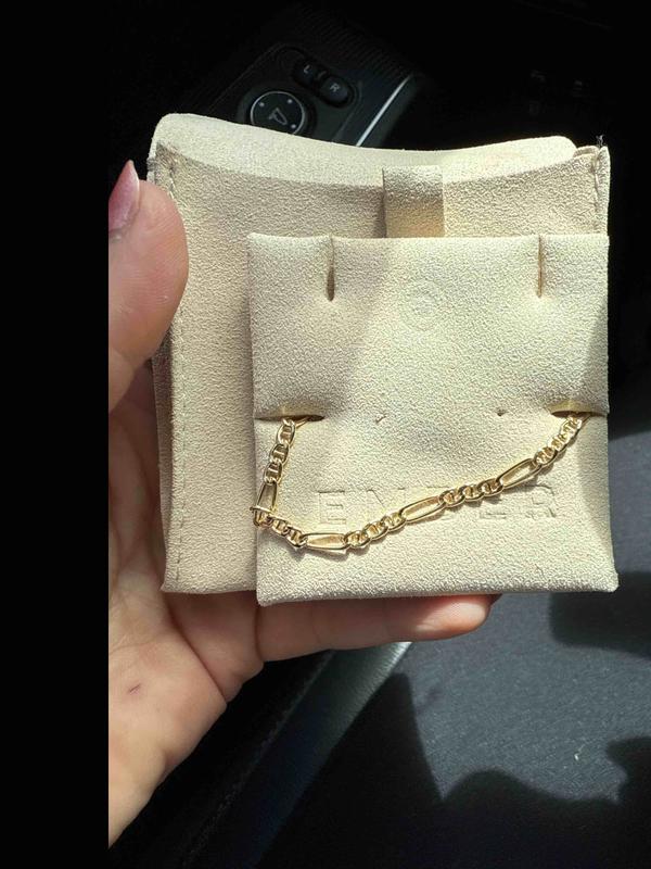 Review Thumbnail Image 0 243993350