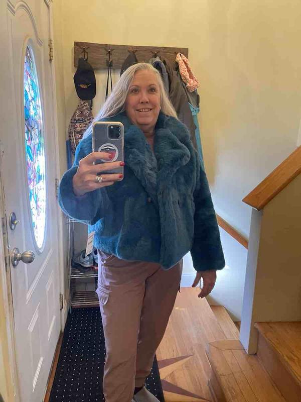 Review Thumbnail Image 0 238657807