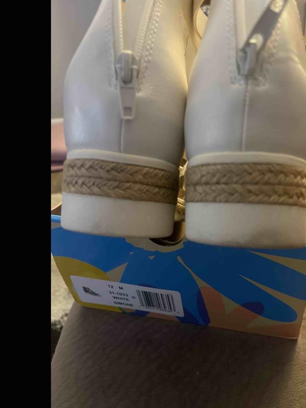 Review Thumbnail Image 1 248704550