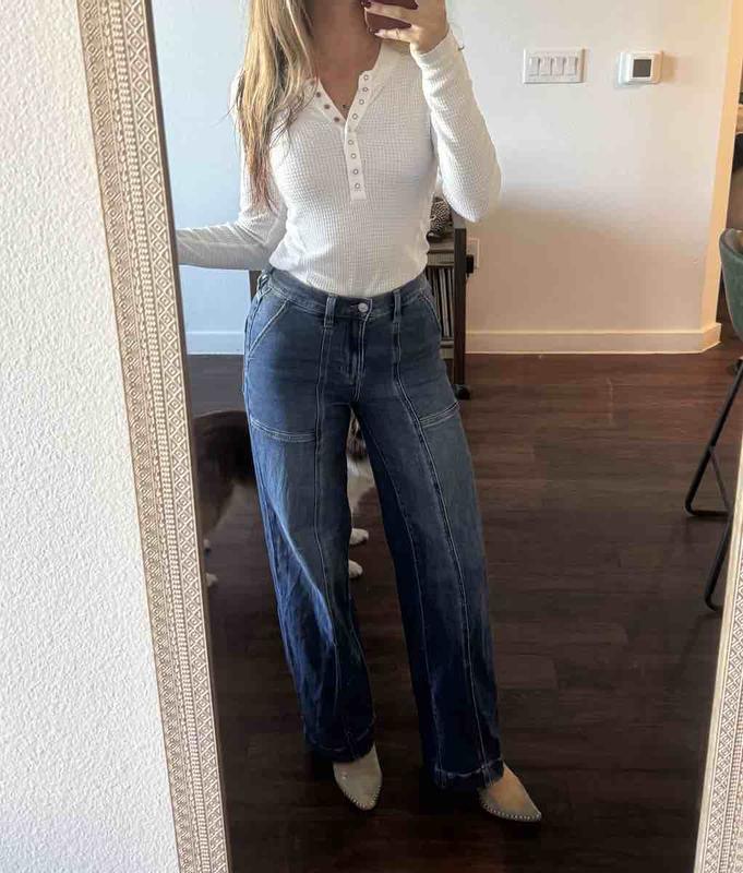 Review Thumbnail Image 0 245677398