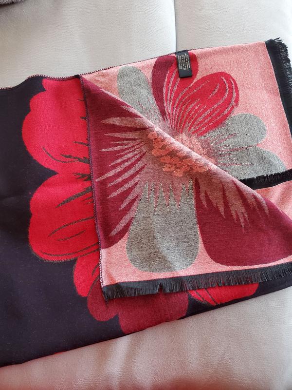 Review Thumbnail Image 0 229077282