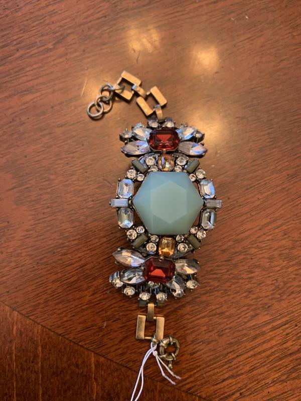 Review Thumbnail Image 0 229183240