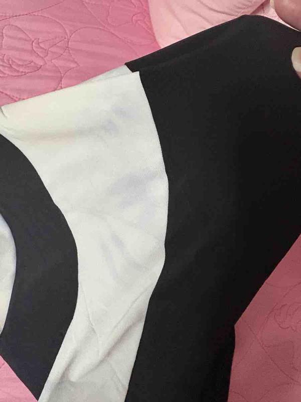 Customer photo for "Stains on the white!"