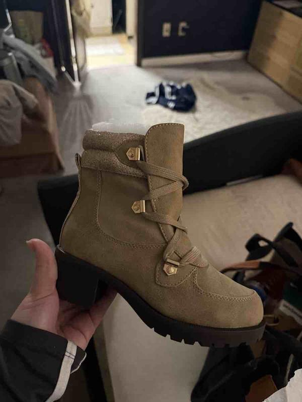 Review Thumbnail Image 0 246372447