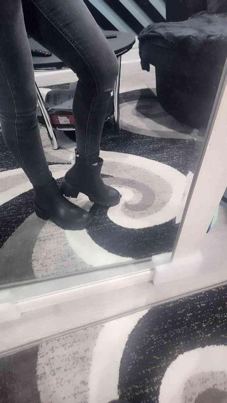 Review Thumbnail Image 1 230963328