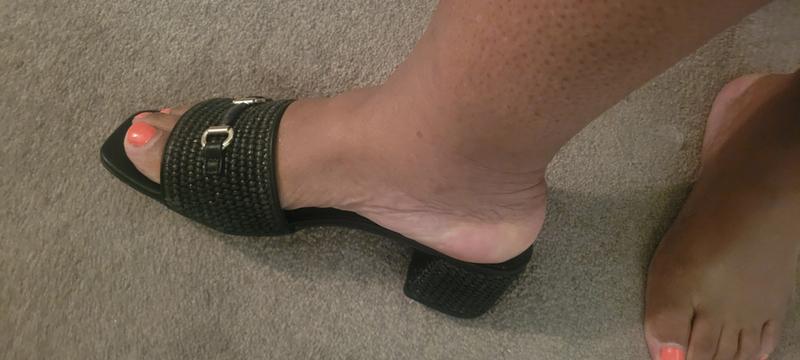 Review Thumbnail Image 0 233719104