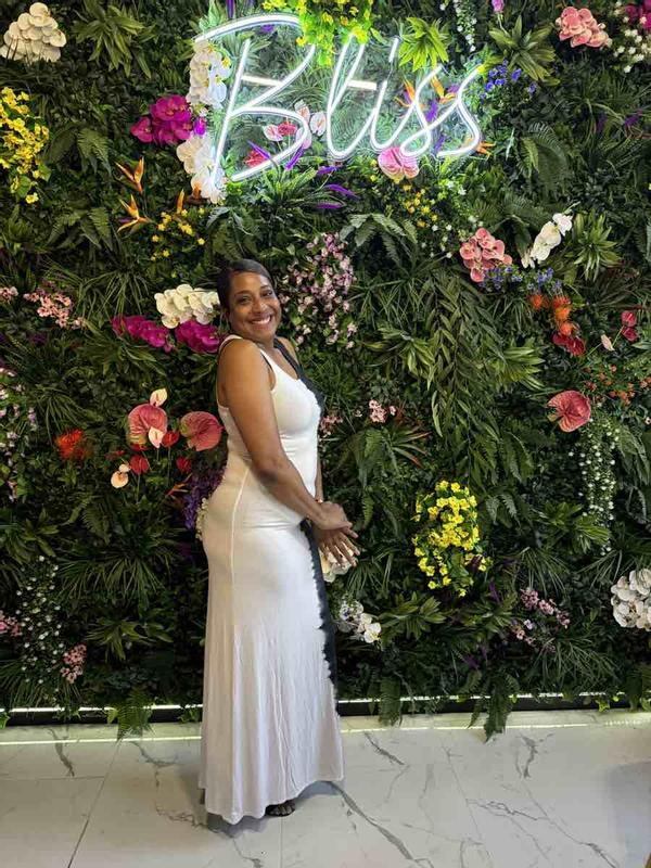 Review Thumbnail Image 0 236662596