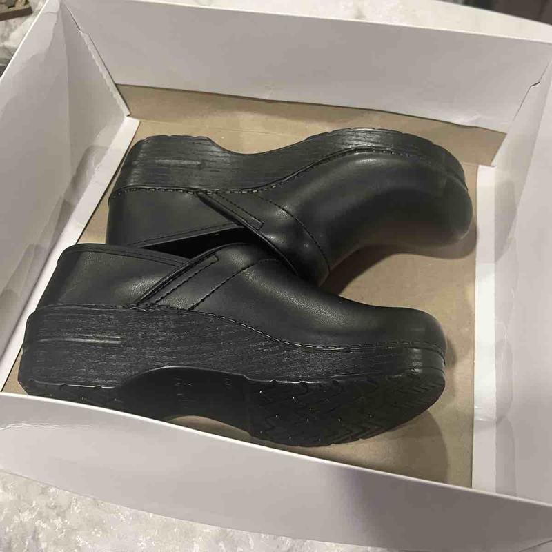 Dansko 黒 レザー ローファー Dansko Women Professional Black Patent Leather Clog EU42
