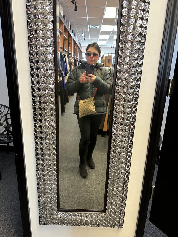 Review Thumbnail Image 0 230835829