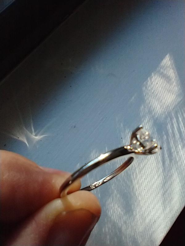 Review Thumbnail Image 1 215200011