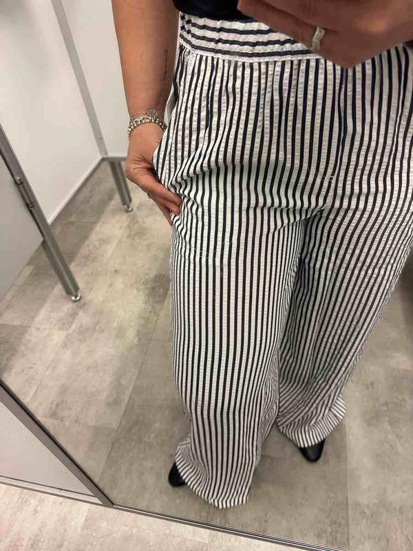 Review Thumbnail Image 0 249246222