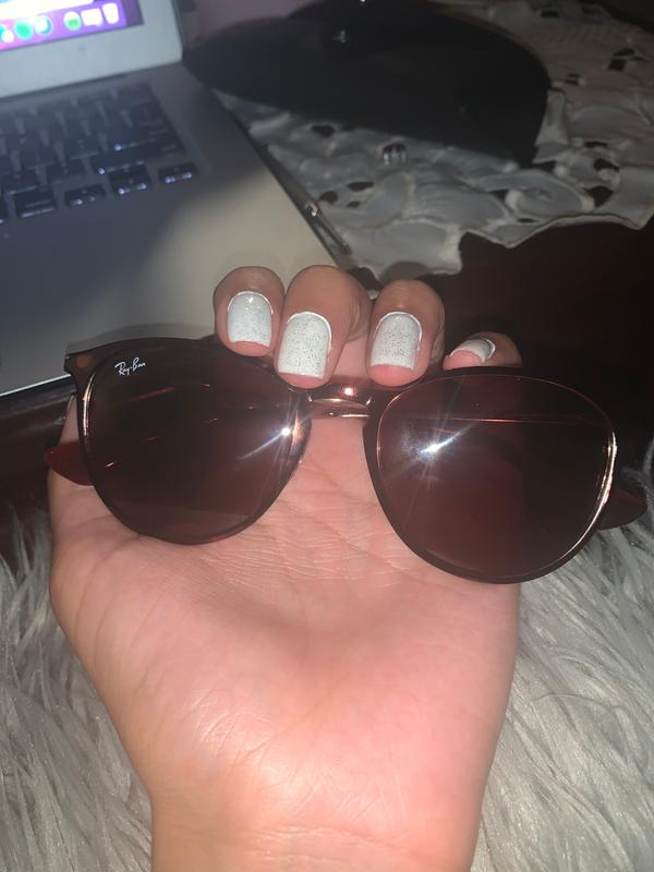 Review Thumbnail Image 1 197734318