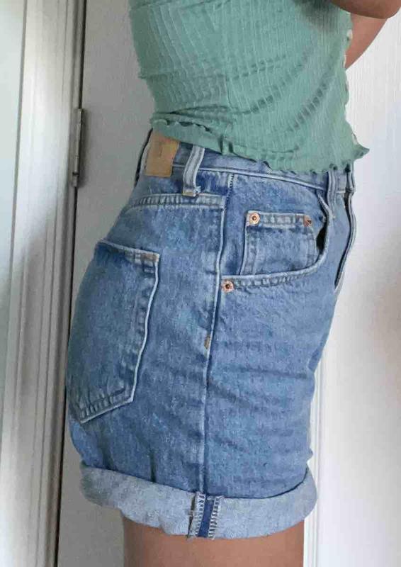 Review Thumbnail Image 3 225022892