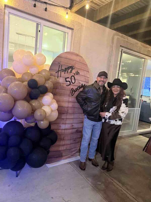 Review Thumbnail Image 0 247608986