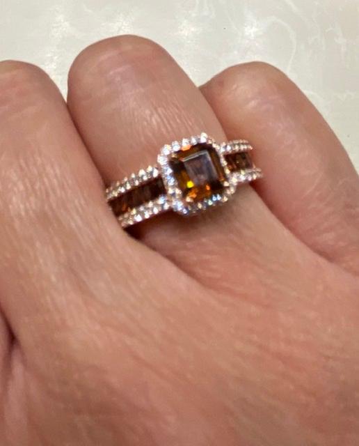 Review Thumbnail Image 2 197791386