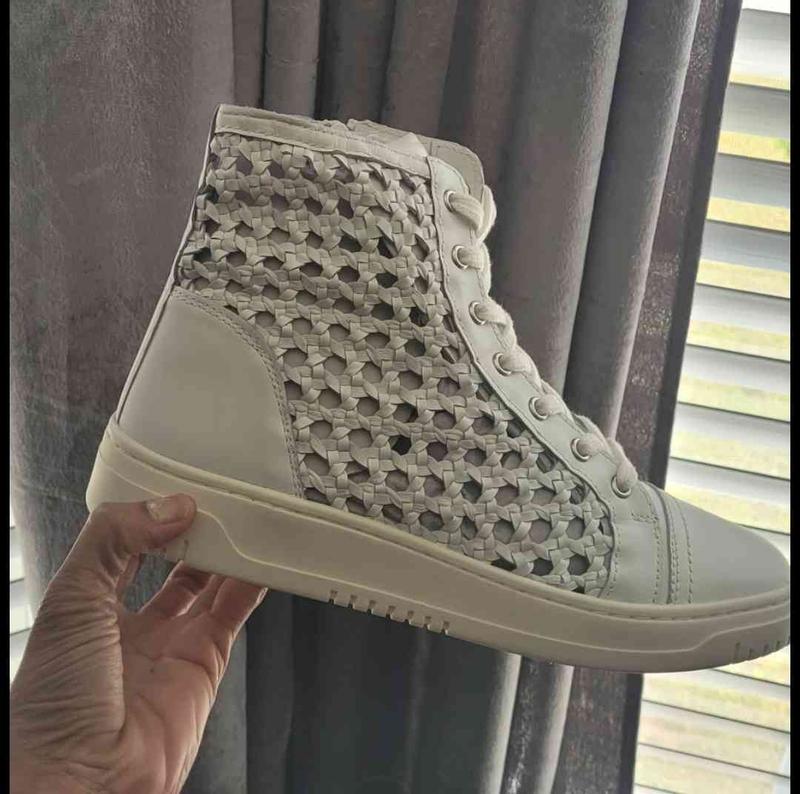 Review Thumbnail Image 0 241329636