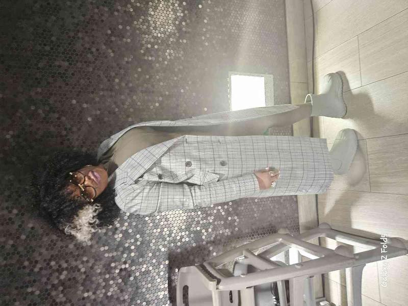 Review Thumbnail Image 2 242175194