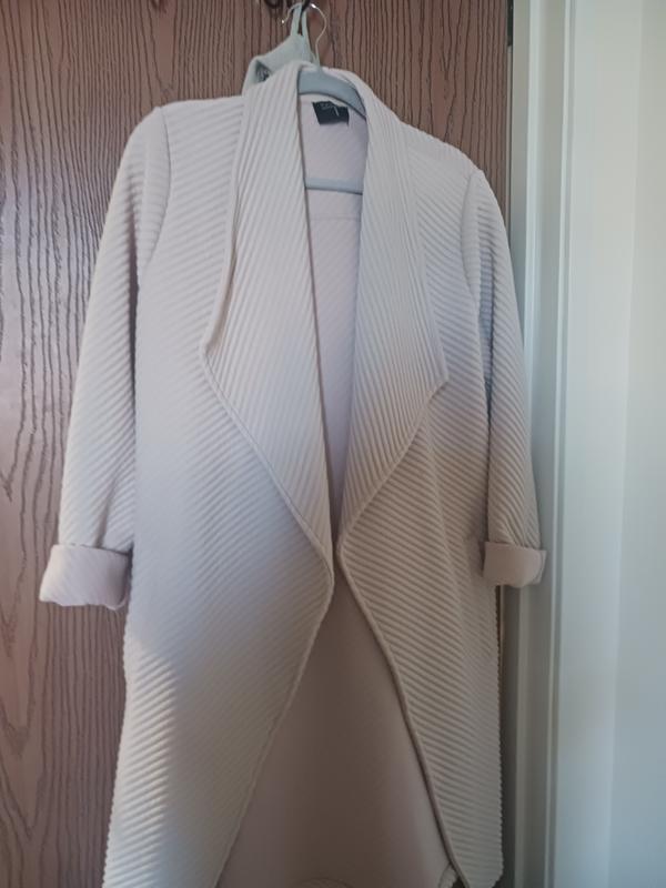 Review Thumbnail Image 1 236540794