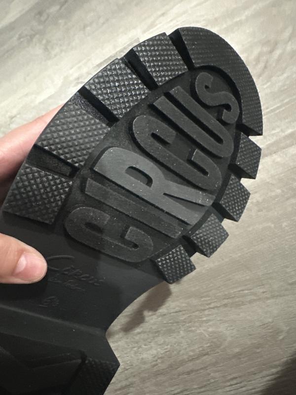 Review Thumbnail Image 0 236566475