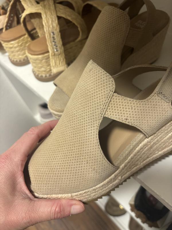 Review Thumbnail Image 0 249329686