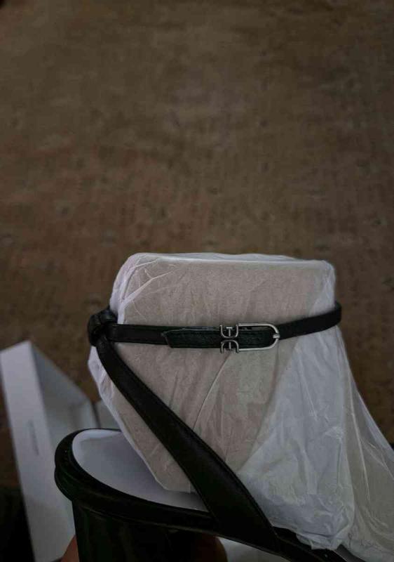 Review Thumbnail Image 1 268735873