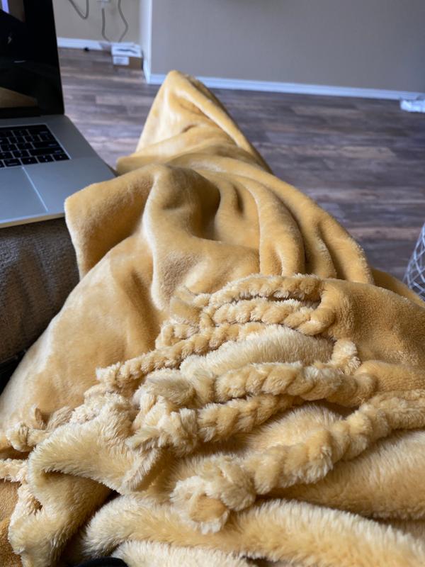 Review Thumbnail Image 0 194882580