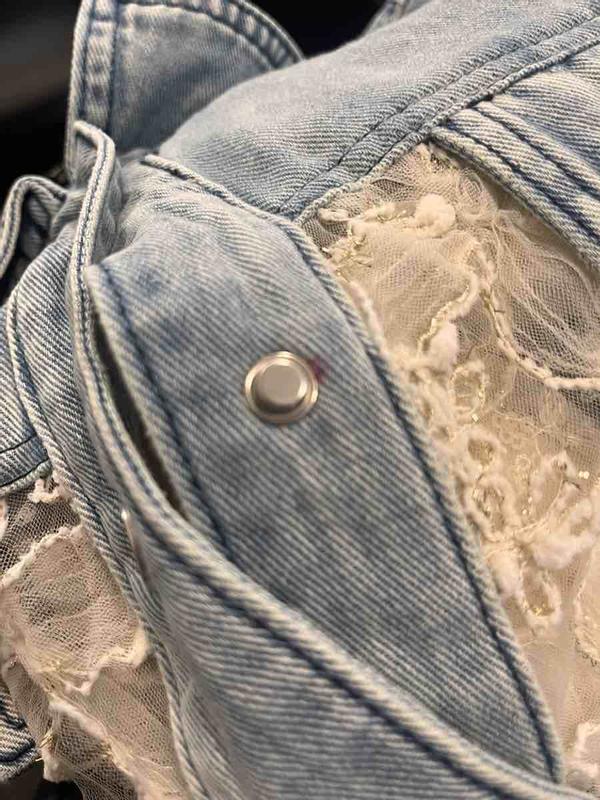 Review Thumbnail Image 0 245084001