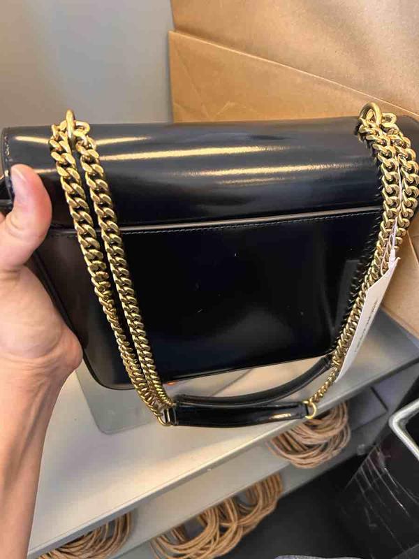 Review Thumbnail Image 2 243024586