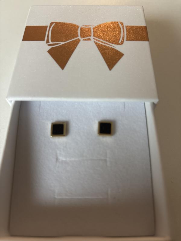 Review Thumbnail Image 0 248543788