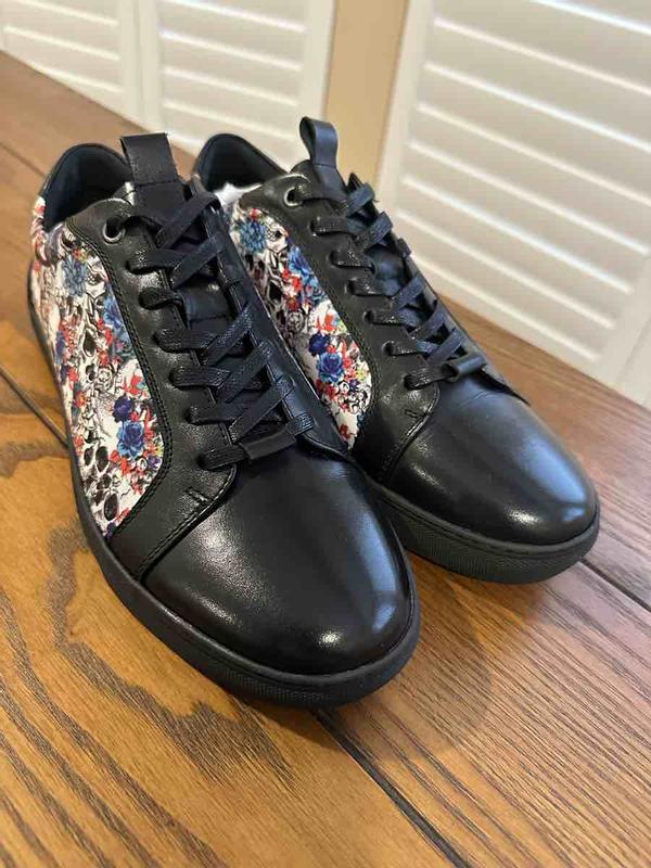 Review Thumbnail Image 0 229652383