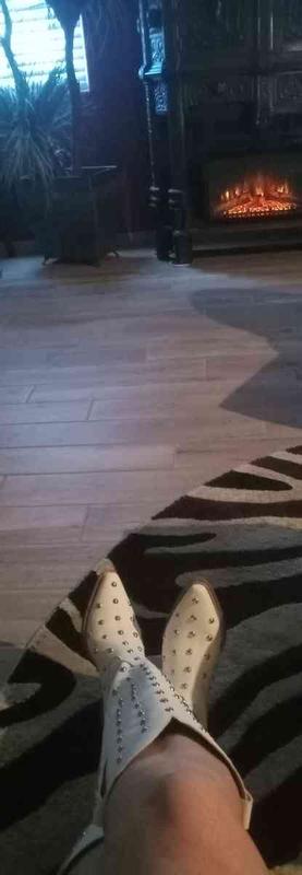 Review Thumbnail Image 0 247581570