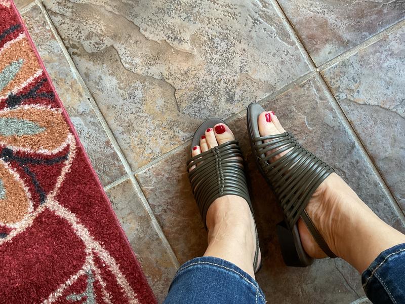 Review Thumbnail Image 0 239475413