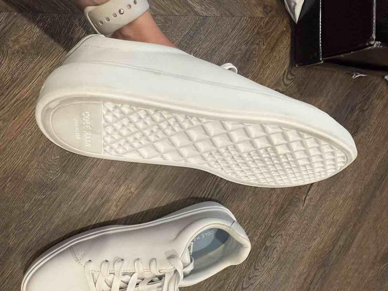 Customer photo for "arrived used"