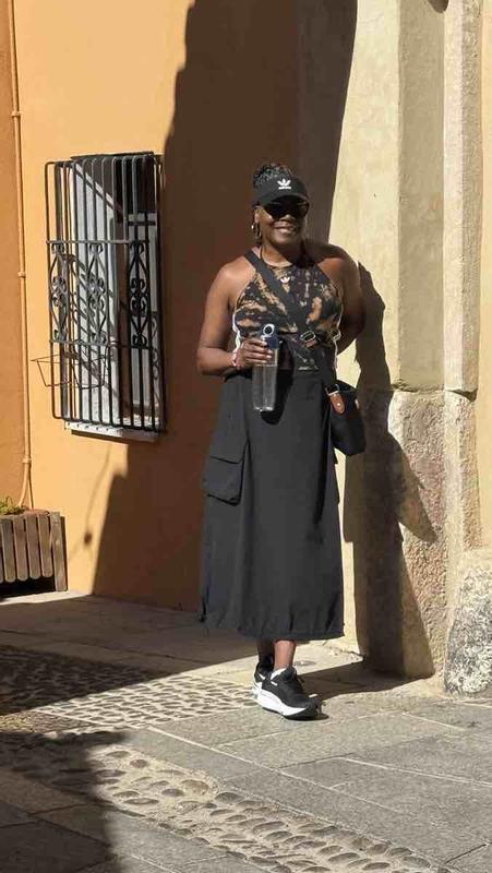 Review Thumbnail Image 0 245605853