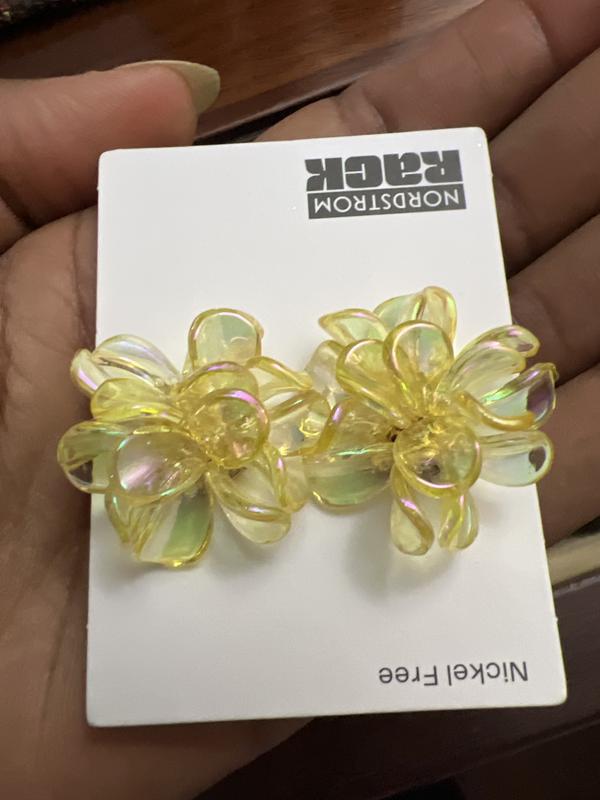 Review Thumbnail Image 0 249056193