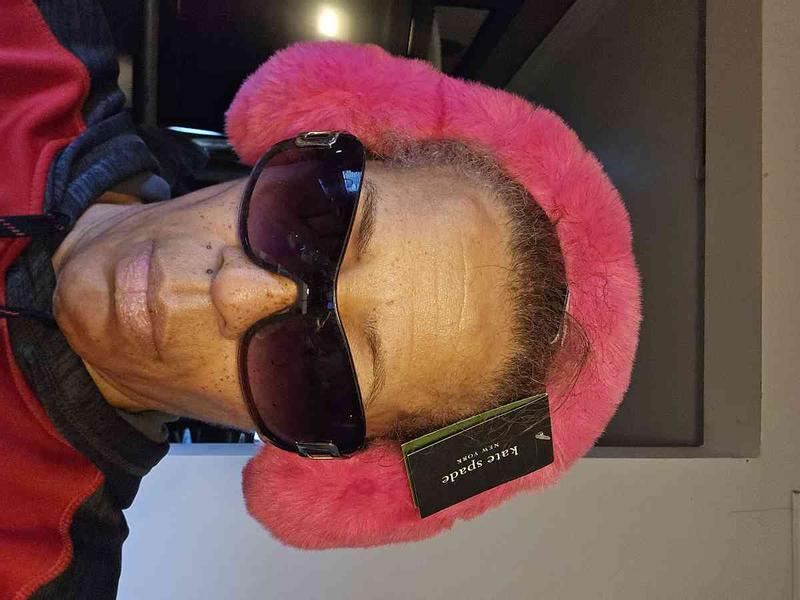 Review Thumbnail Image 0 245569713