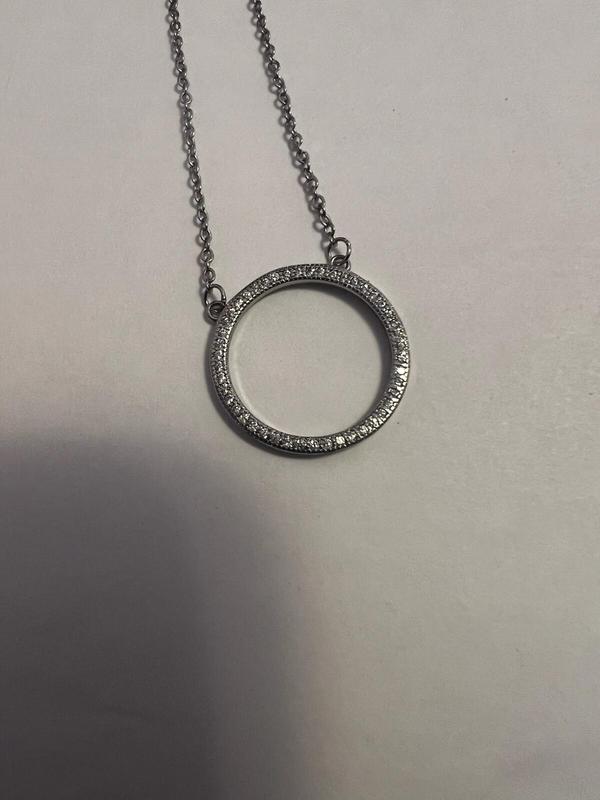 Rip Off - Doesn't Look anything like the photo