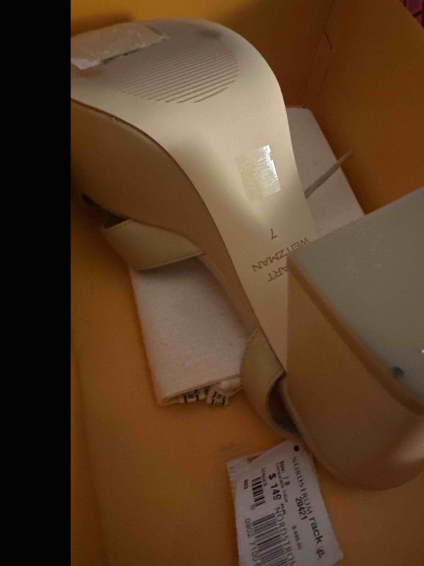 Review Thumbnail Image 1 244710889