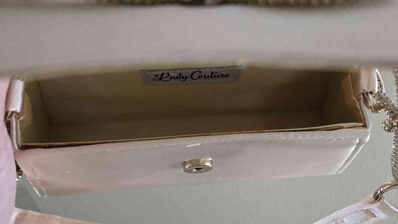 Review Thumbnail Image 0 244343714