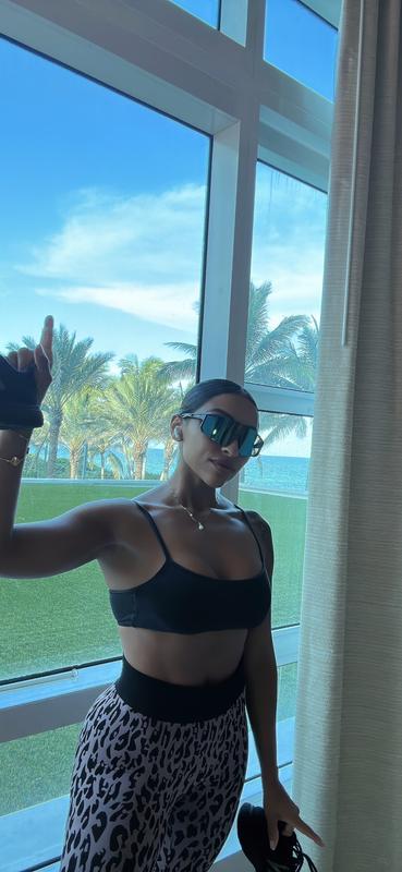 Review Thumbnail Image 0 243367474