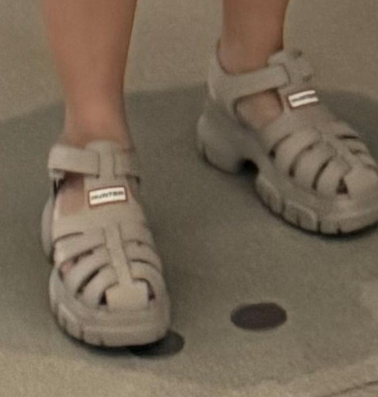 Review Thumbnail Image 0 244130028