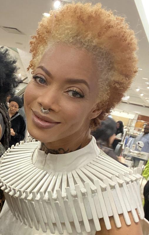 Review Thumbnail Image 0 246230429