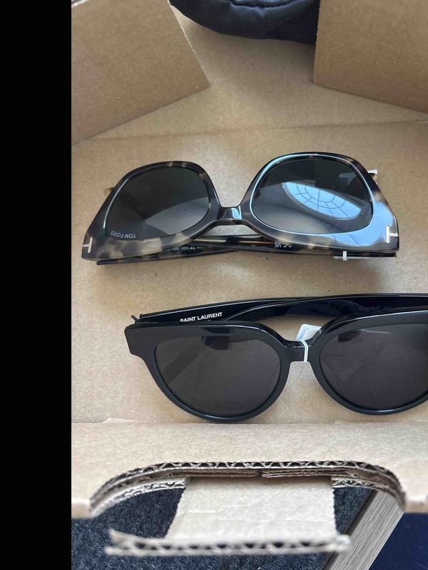 Review Thumbnail Image 0 250155827
