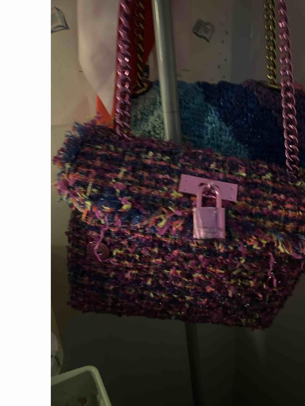 Review Thumbnail Image 0 237249940