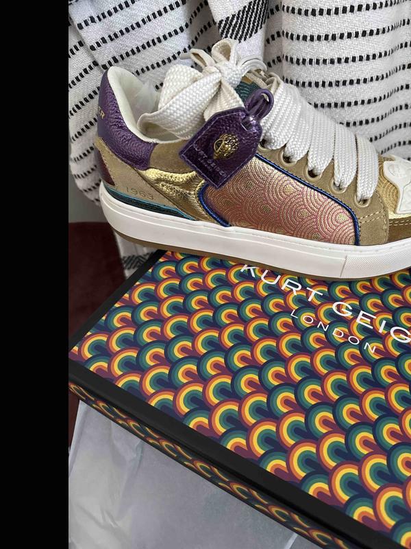 Review Thumbnail Image 0 245617238