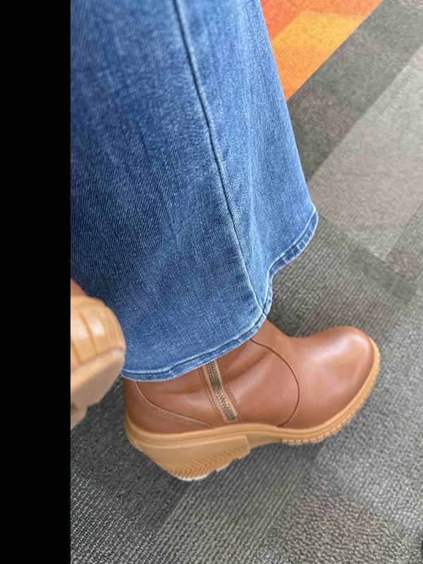 Review Thumbnail Image 0 247749286