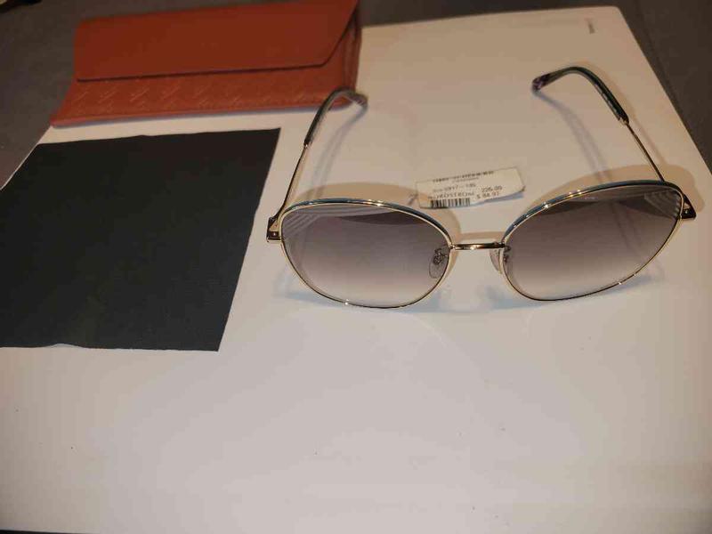 Review Thumbnail Image 0 243854902