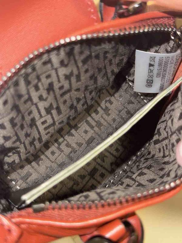 Review Thumbnail Image 3 270873980