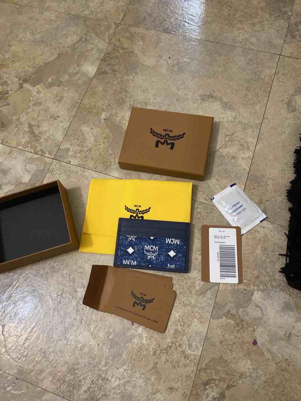 Review Thumbnail Image 0 249063376